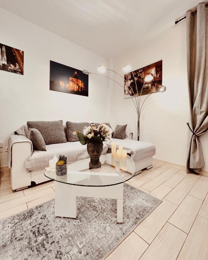 بولونيا Futura Suite Apartment المظهر الخارجي الصورة